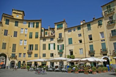 Piazza dell'anfiteatro Lucca, İtalya