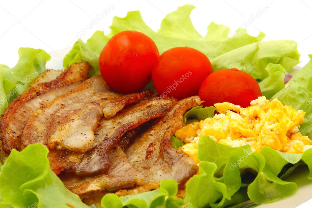 Breakfast - egg, bacon and vegetables