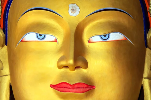 Gold Buddha face — Stock Photo, Image
