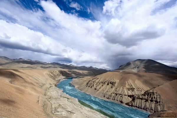 Cênica do Himalaia. Vale do Zanskar — Fotografia de Stock