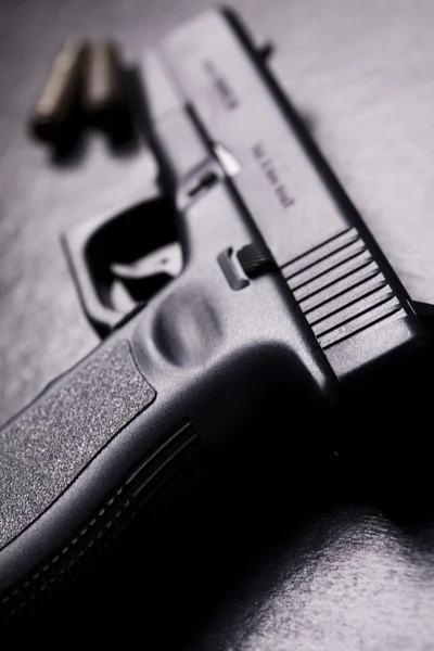 Munition und automatische Handfeuerwaffen — Stockfoto