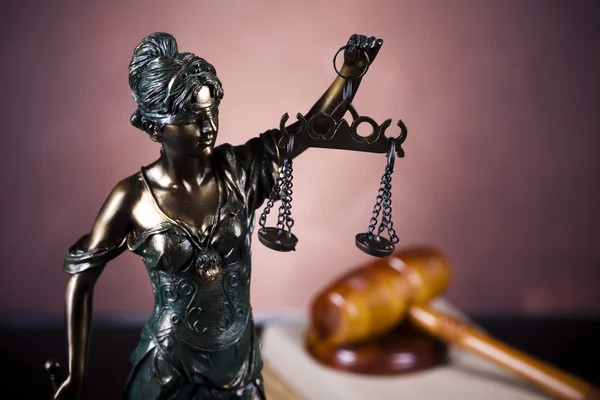 正義と法の規模 — ストック写真