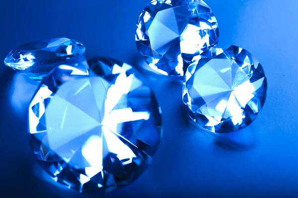 Кристаллический алмаз — стоковое фото