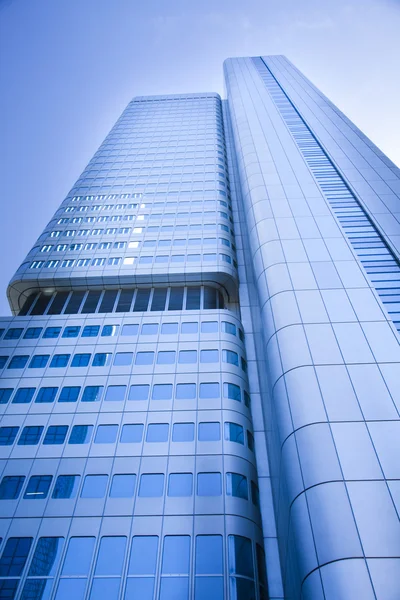 Felhőkarcoló építése, üzletközpont — Stock Fotó