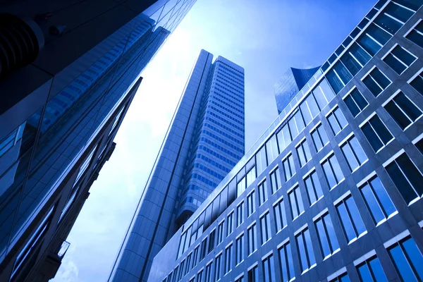 Wolkenkratzer aus Glas, Geschäftszentrum — Stockfoto