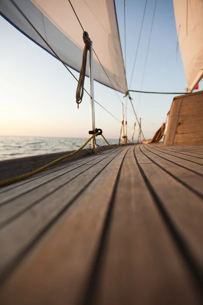 Sailing away — Stock Photo, Image