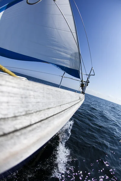 Segeln bei gutem Wind — Stockfoto