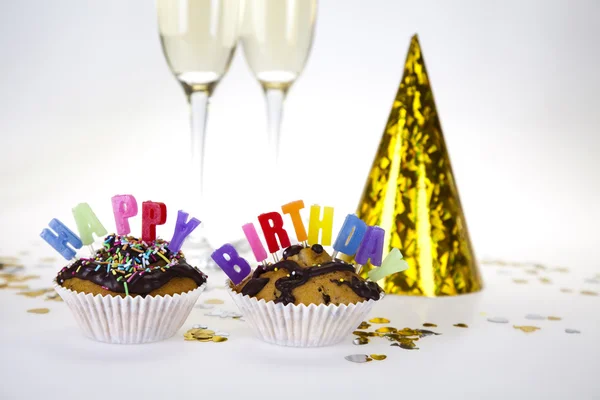 Cupcakes ortografia buon compleanno — Foto Stock
