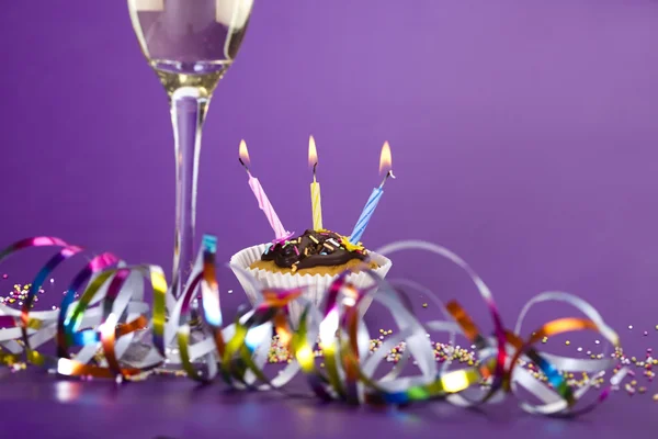 Cupcake birthday surpris — Stock Photo, Image
