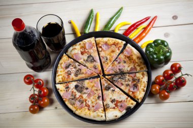 sıcak pizza