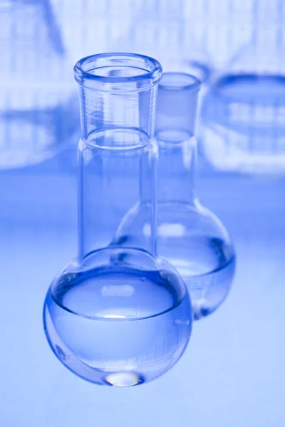 Modelo molecular, vidro de laboratório — Fotografia de Stock