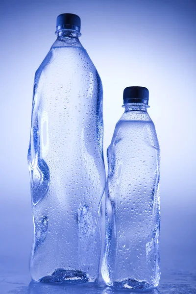 瓶水背景 — 图库照片