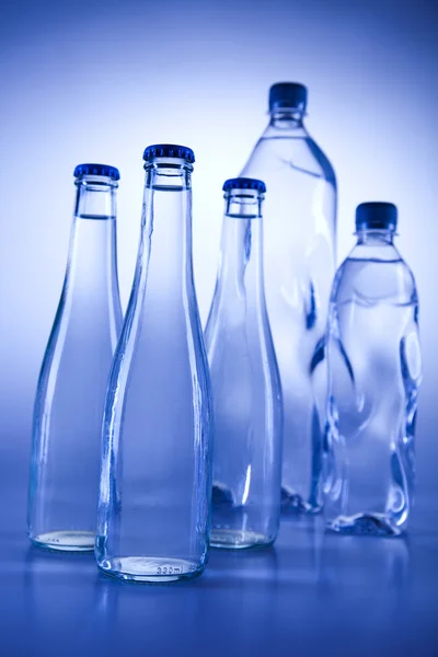 水のボトルの背景 — ストック写真