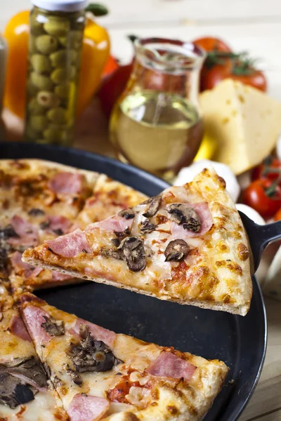 Olasz pizza — Stock Fotó