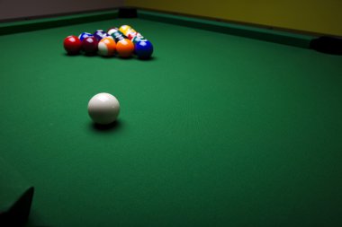 bilardo topu yakın çekim