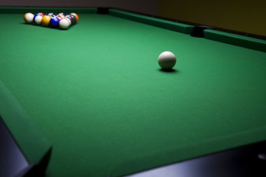 Bilardo Topu