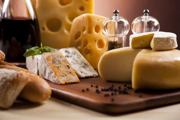 stock image Red wine and cheese