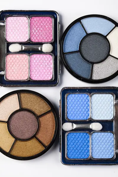 Make up and eyeshadows — Stock Photo, Image