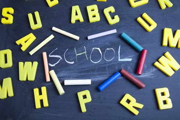Okulun arka plan, harf ve yazı tahtası — Stok fotoğraf