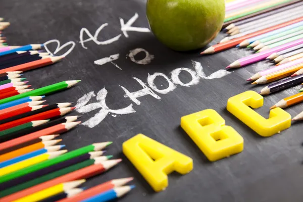 Oktatási koncepció, vissza az iskolába — Stock Fotó