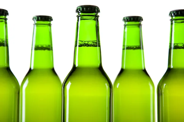 Bouteille verte de bière — Photo