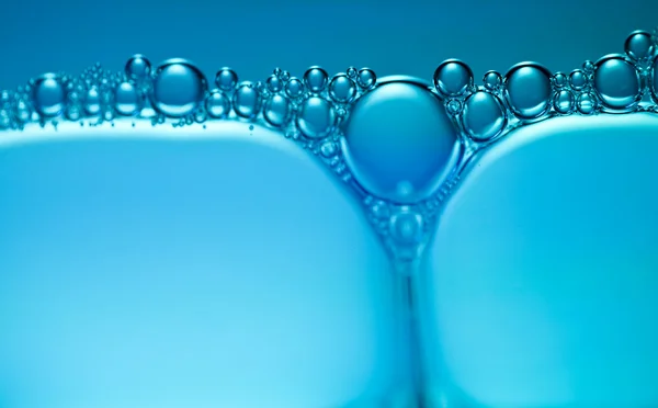 Vatten är det viktigaste elementet för alla liv på jorden. — Stockfoto