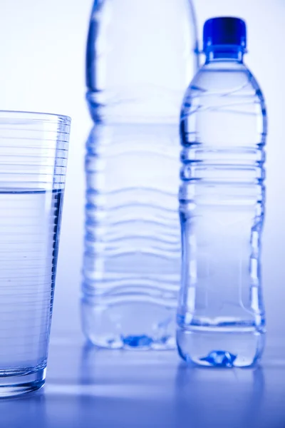 Su şişesi arka plan — Stok fotoğraf