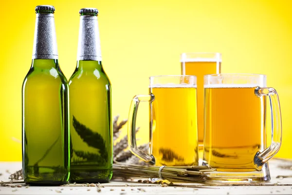 Beer bottle and glass — Stock Photo, Image