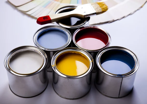 Färg och pensel, heminredning — Stockfoto