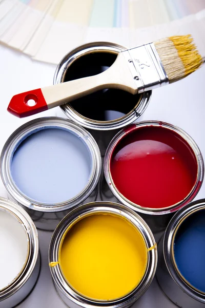 Pintura y pincel, Decoración del hogar — Foto de Stock