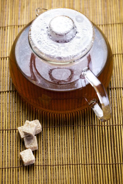 Üveg teáskanna tea — Stock Fotó