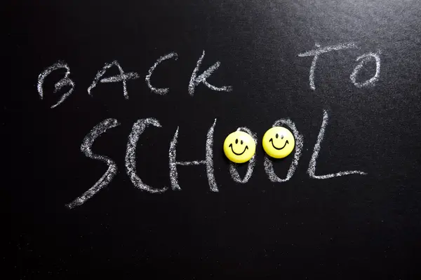 Napis, powrót do szkoły — Zdjęcie stockowe