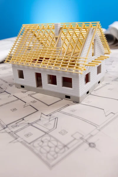 Huis op architectuur plan — Stockfoto