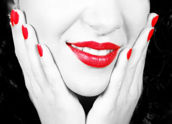 Uñas y labios — Foto de Stock