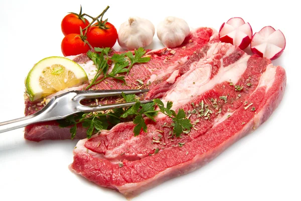 Мясо, сырая говядина — стоковое фото