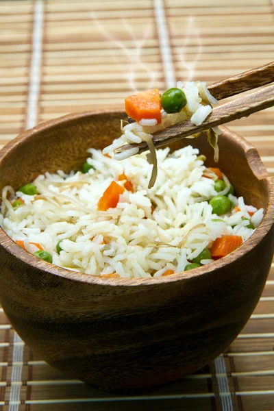 Rijst met groenten — Stockfoto