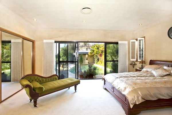 Modern Yatak Odası Stok Fotoğraf