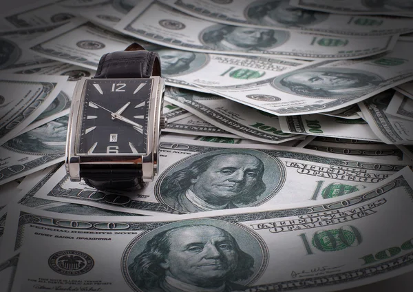 Geld und Uhr Hintergrundbild — Stockfoto