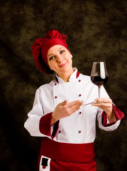 Kocken somelier med vin — Stockfoto