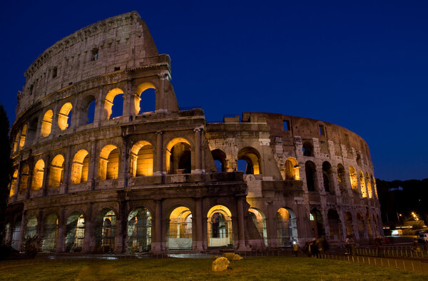 Colesseum by night