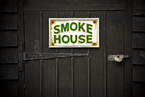 Rook huis — Stockfoto