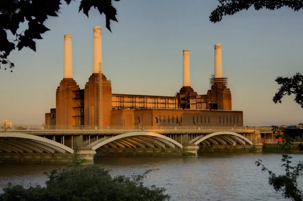 Σταθμός παραγωγής ηλεκτρικού ρεύματος Battersea — Φωτογραφία Αρχείου