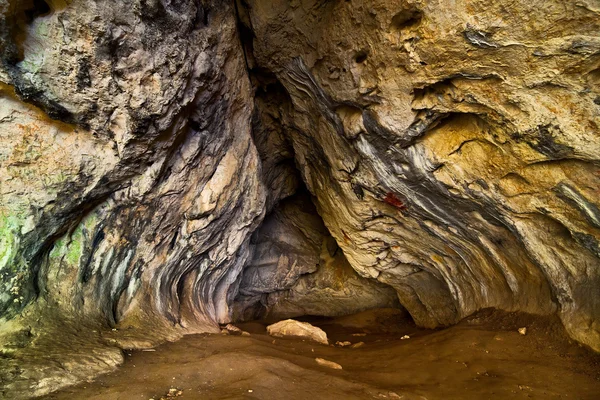 Den bolii grottan i Rumänien — Stockfoto