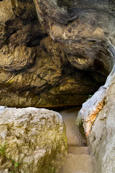 La Cueva Bolii en Rumania Imagen de stock
