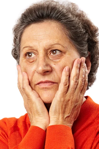 Smutný starší žena v myšlenky — Stock fotografie