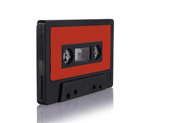 Cassetta audio isolata con riflessione . — Foto Stock