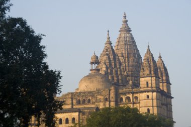 Chaturbhuj Tapınağı, Orchha