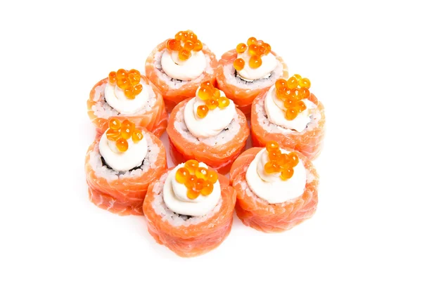 Rolos de sushi Maki com filadélfia de salmão e queijo — Fotografia de Stock