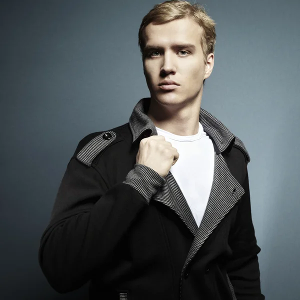 Fashion portrait of the young beautiful man — Stock Photo, Image