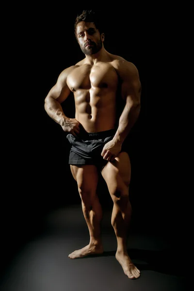 Musculação homem — Fotografia de Stock